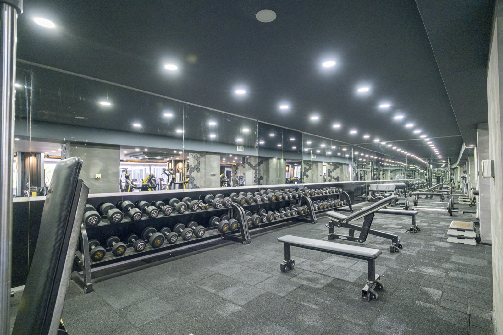 Zengin İmkanlı Fitness Merkezi